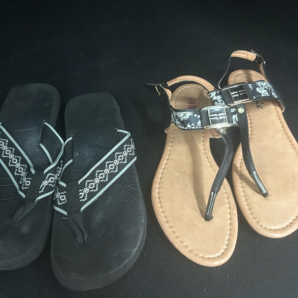 Women’s Sandals SIZE 10